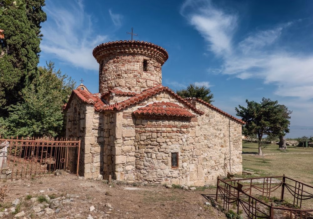 Manastir Zvernec-Valona-Albania